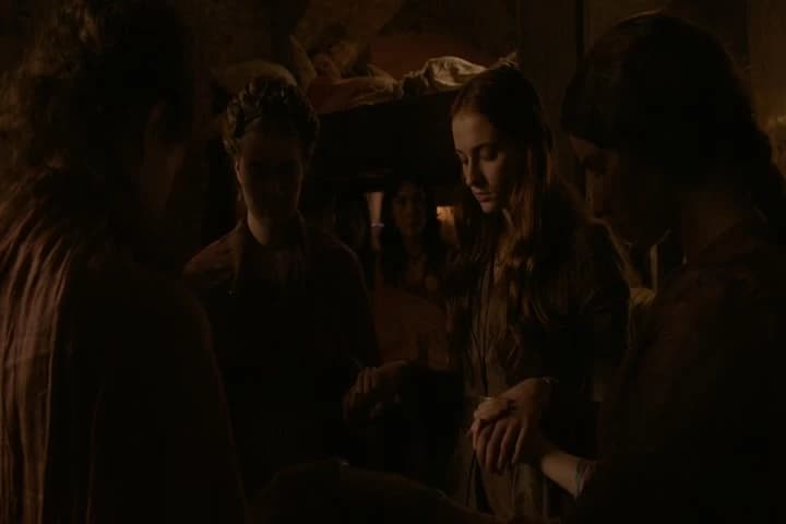 Sansa, come here, little dove.