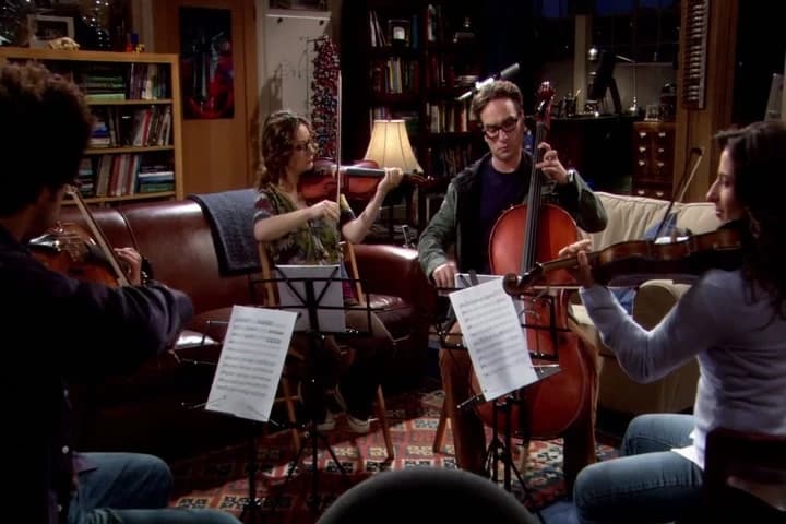 <font color="#E86CE4">(PLAYING CLASSICAL MUSIC)</font>