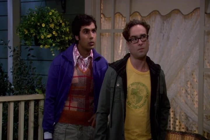 <font color="#808080">MRS. WOLOWITZ</font>: Why, so you
and Howard can hump on it?