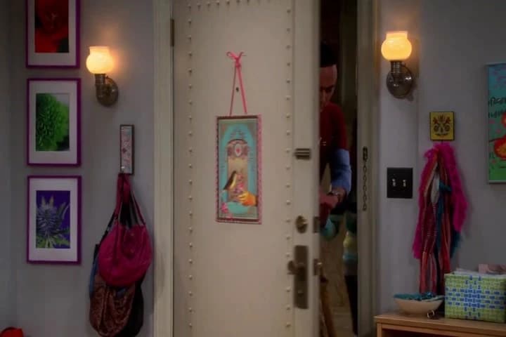 Sheldon, you cannot just
barge in here like that!